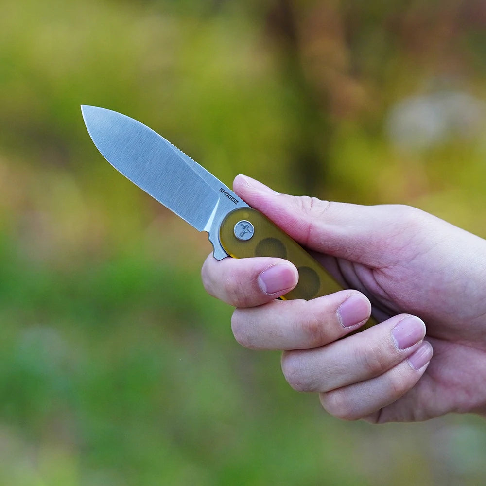 SHOOZIZ™ HAN309-JUS,Liner Lock,2.59"D2 Steel Satin Blade,Jade Ultem Handle