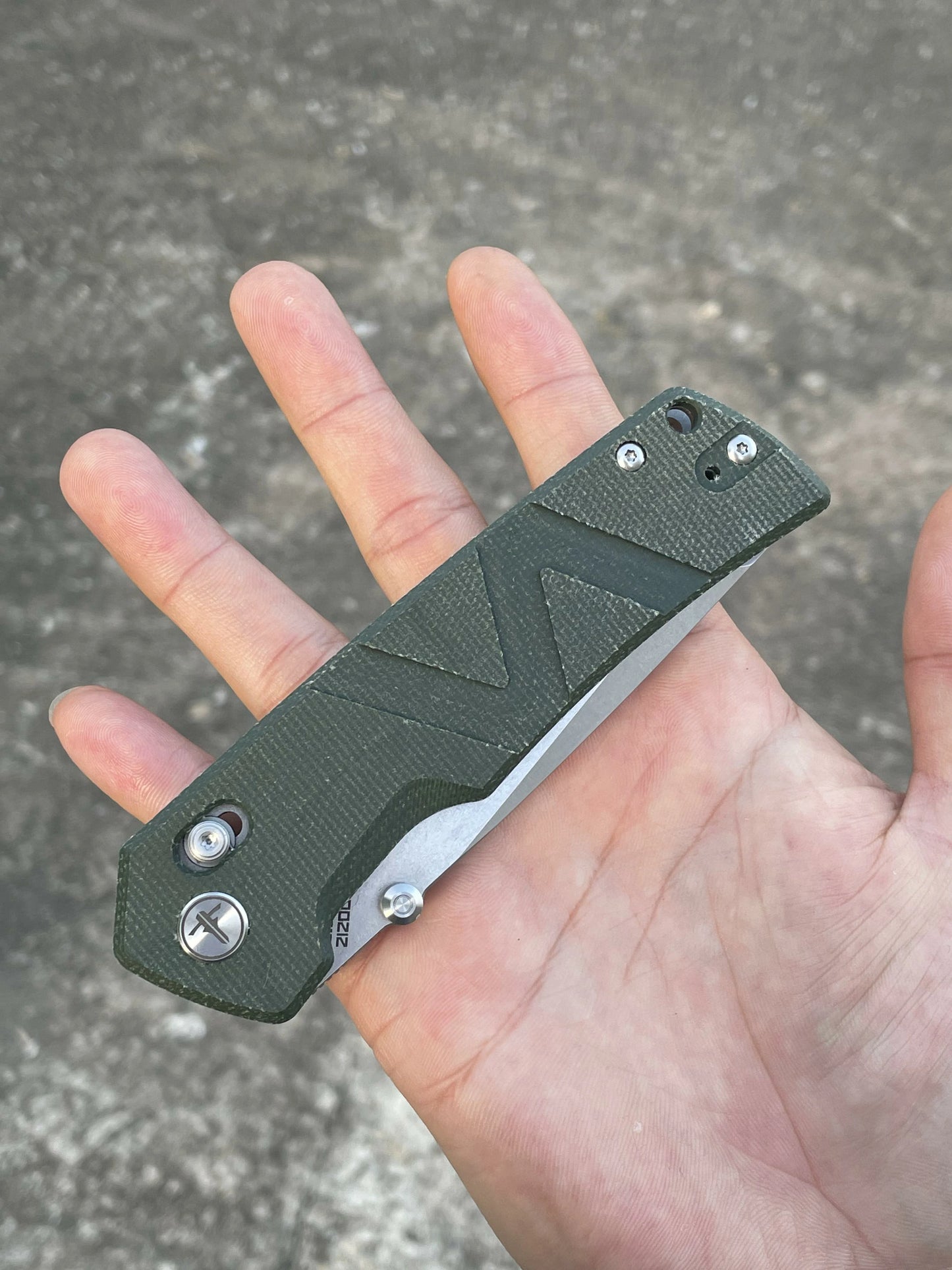 SHOOZIZ™ HAN310-GMST,Axis Lock,3.94"14C28N Steel Stonewash Blade,Green Micarta Handle