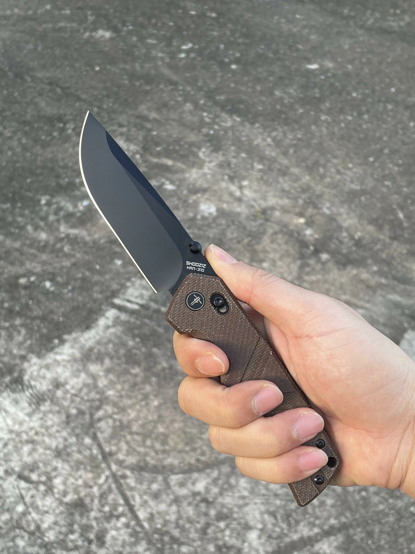 SHOOZIZ™ HAN310-bMB,Axis Lock,3.94"14C28N Steel Black PVD Blade,Brown Micarta Handle