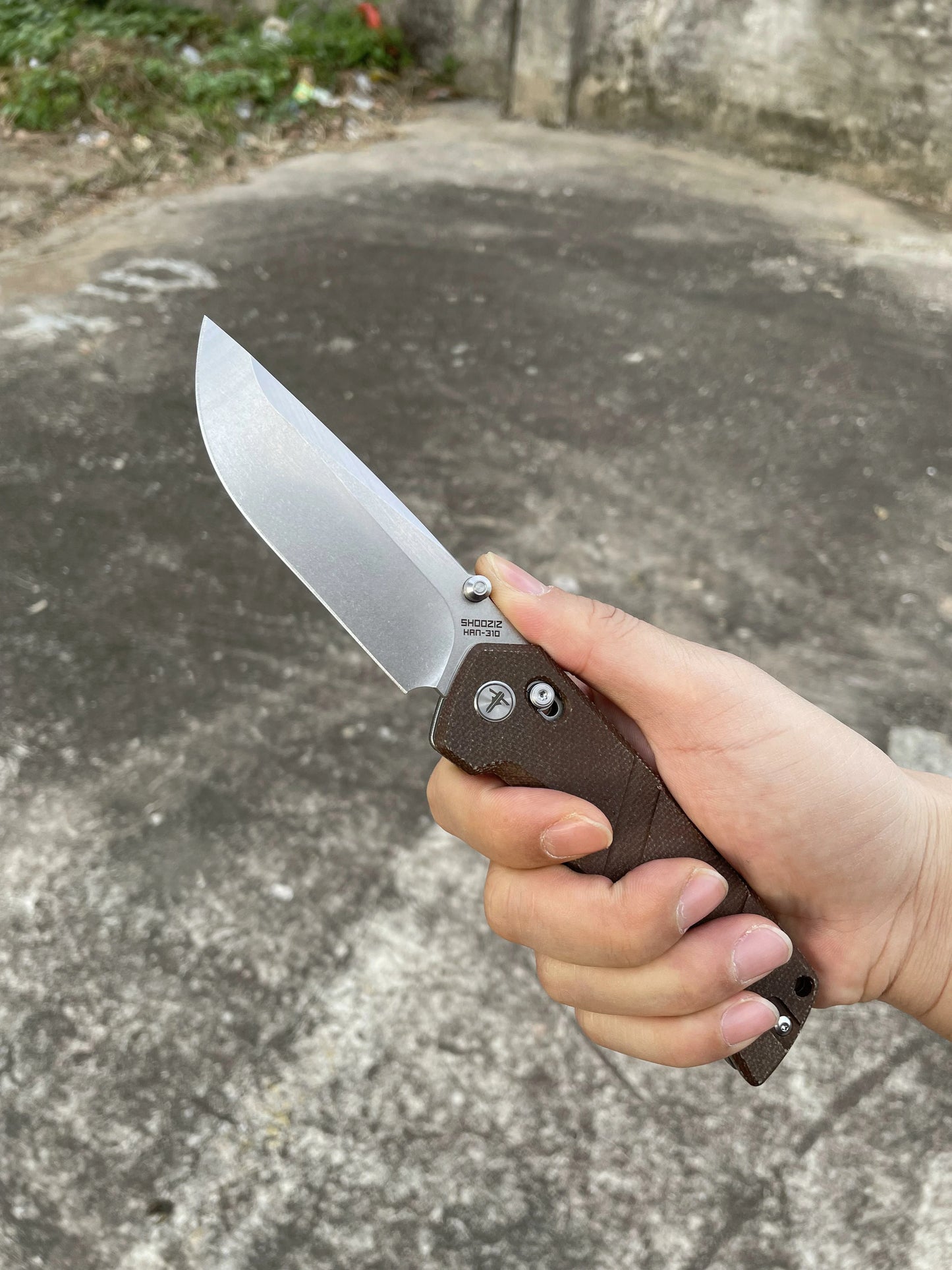 SHOOZIZ™ HAN310-bMST,Axis Lock,3.94"14C28N Steel Stonewash Blade,Brown Micarta Handle