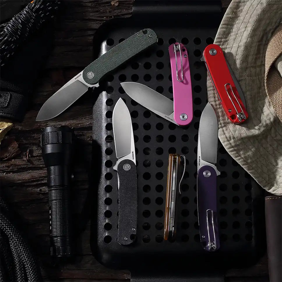 SHOOZIZ HAN Series collection showcase featuring HAN309 model with carbon fiber handle and satin D2 blade, premium EDC folding knives.