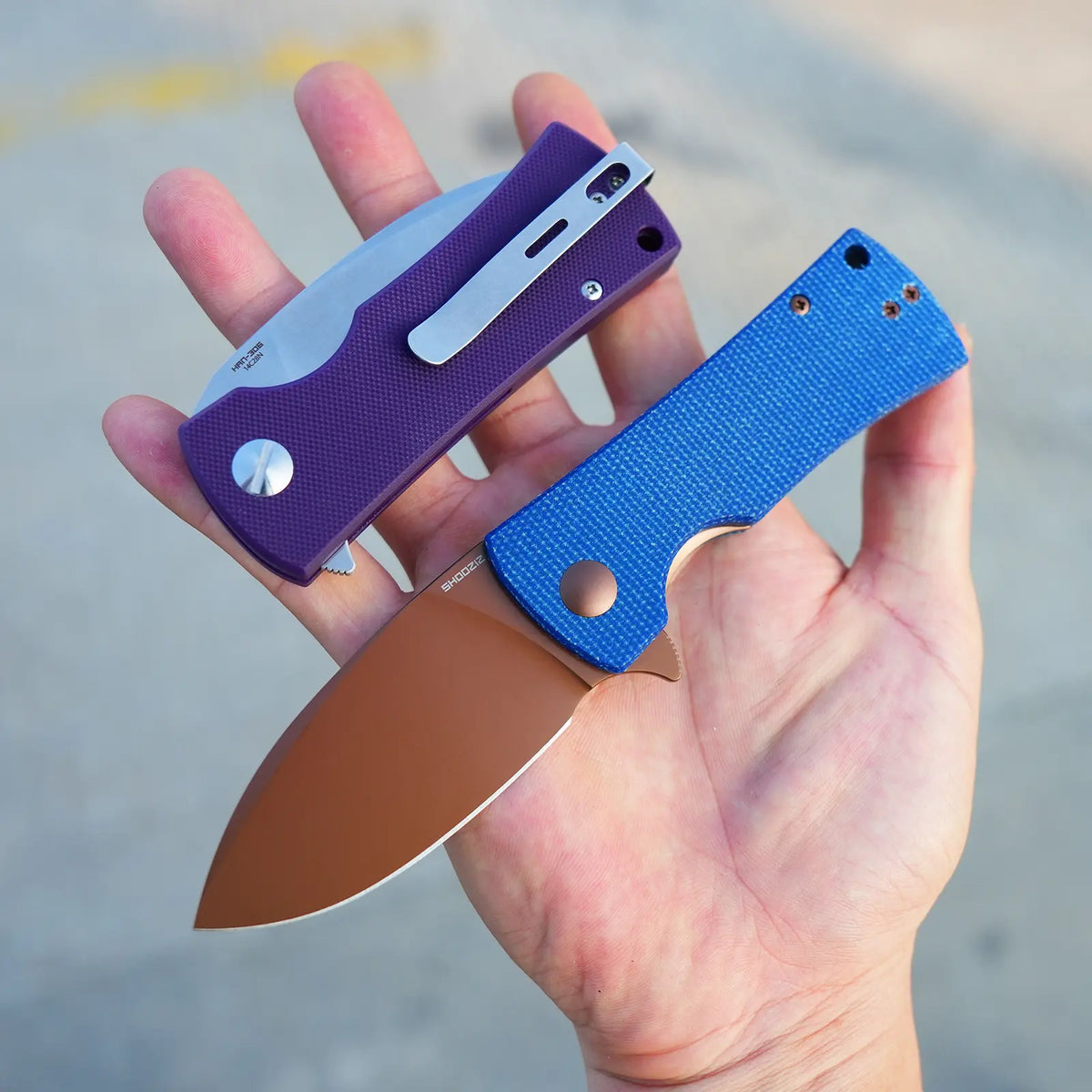 SHOOZIZ HAN306-LMRG EDC Knife | Rose Gold PVD & Blue Micarta