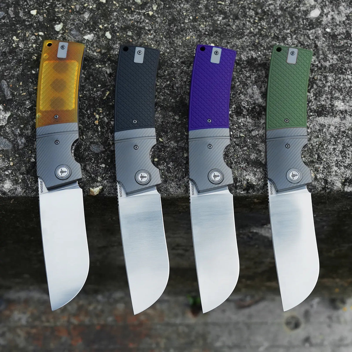 SHOOZIZ XUN122 satin models lineup open, featuring Ultem, black G10, purple G10, and green G10 handles with steel bolsters.